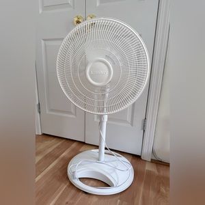 Lasko 16 Fan